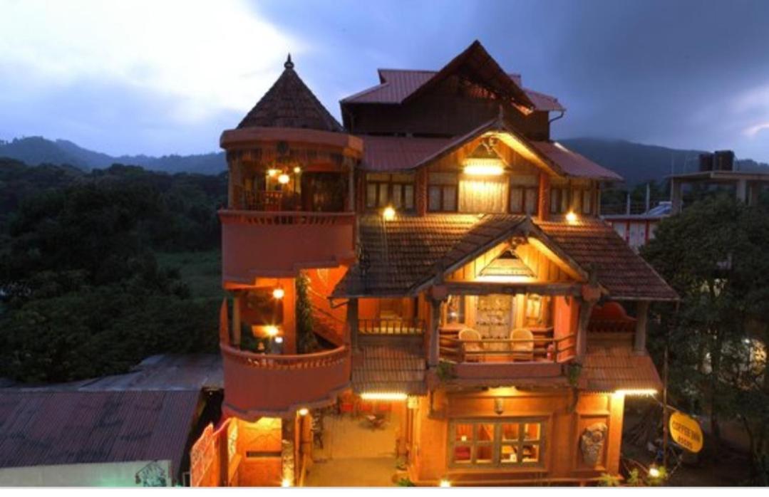 Coffee Inn Thekkady Bagian luar foto